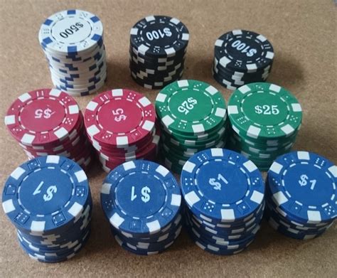 Fichas de poker em cimento